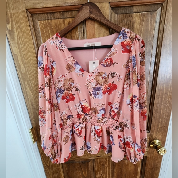 Philosophy long sleeve floral top - Picture 2 of 11